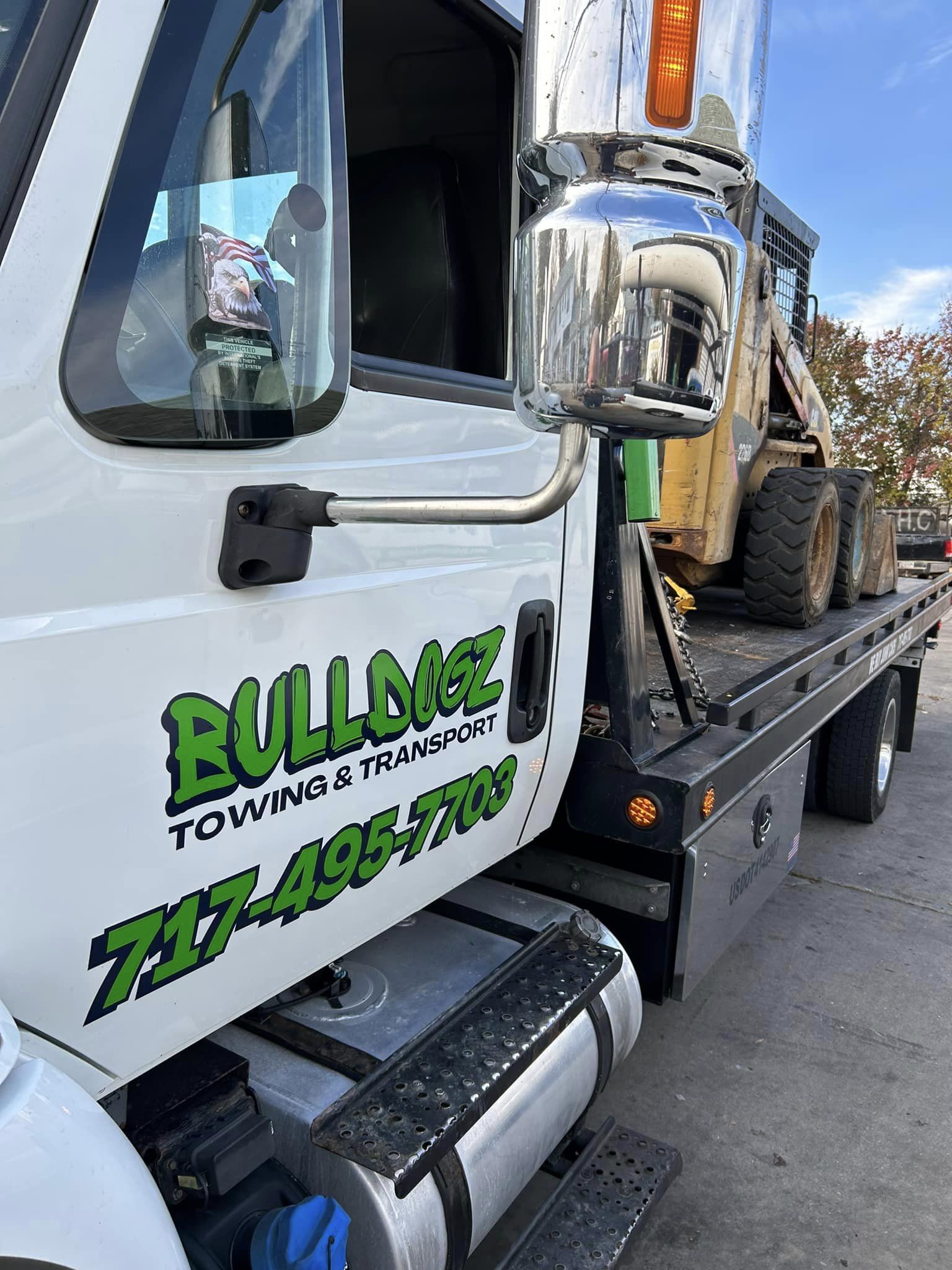Bulldogz Towing vehicle hauling service